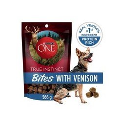 Purine One True Instinct Bites with Venison Dog Treats 566 g