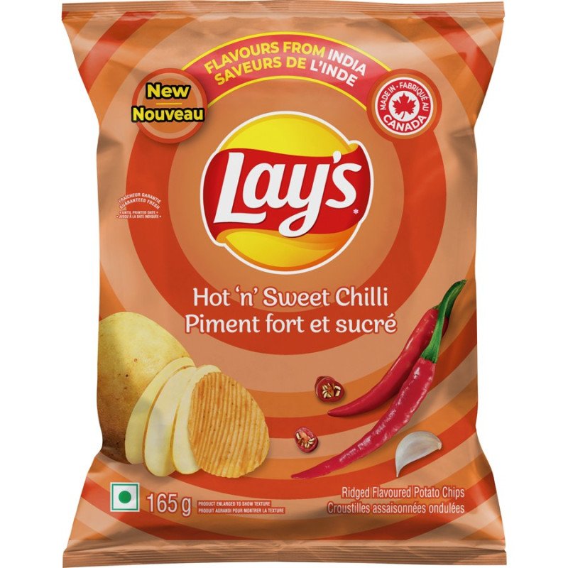 Lays Flavours from India Potato Chips Hot ‘N' Sweet Chilli 165 g