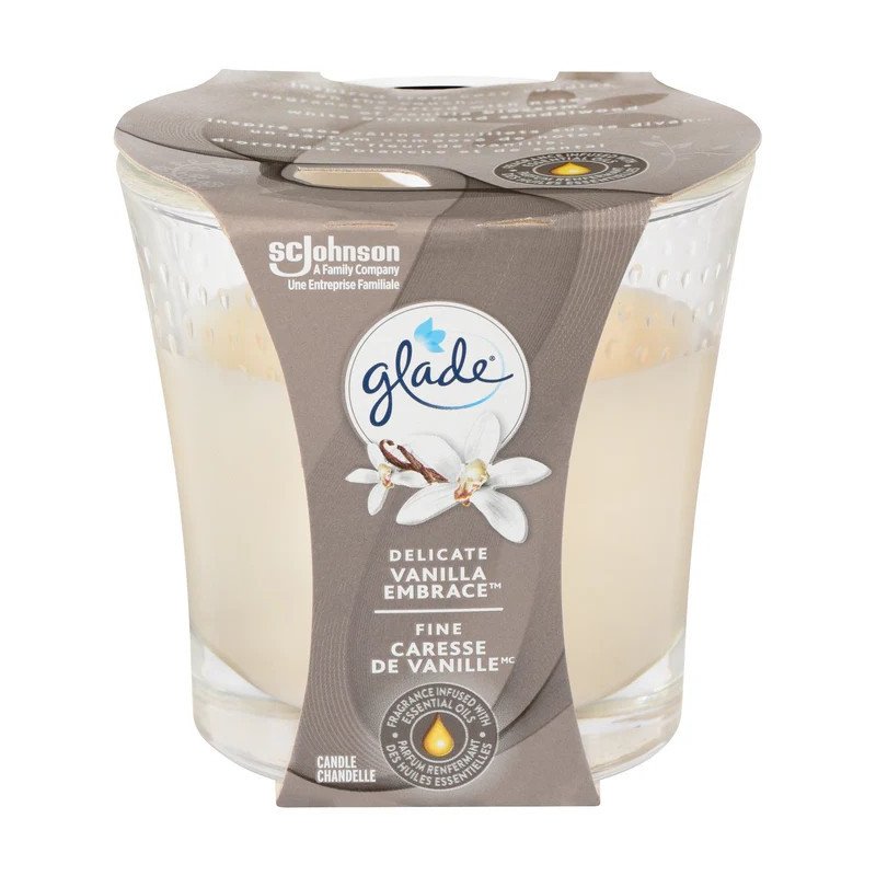 Glade Scented Candle Delicate Vanilla Embrace each