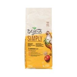 Purina Beyond Simply Cat Food White Meat Chicken & Whole Oatmeal 2.72 kg